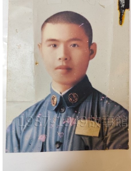 圖一 在憲兵學校當學兵的汪浩。