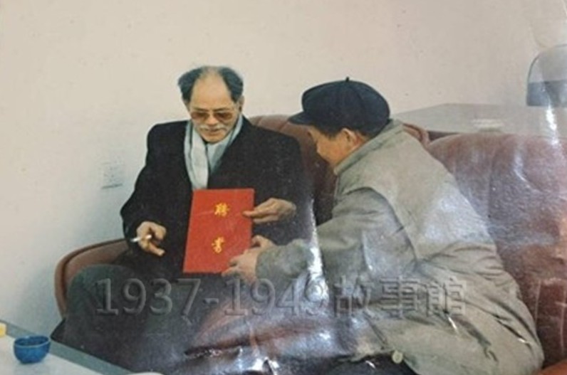 圖六　楊馥成 在中國對當地農業技術做指導顧問。