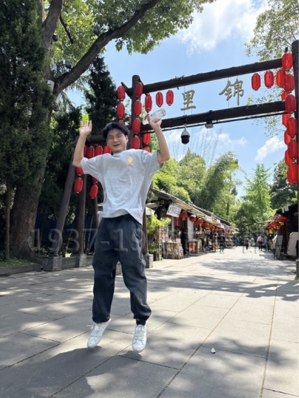 圖十五 新人類賈B到此一遊。
